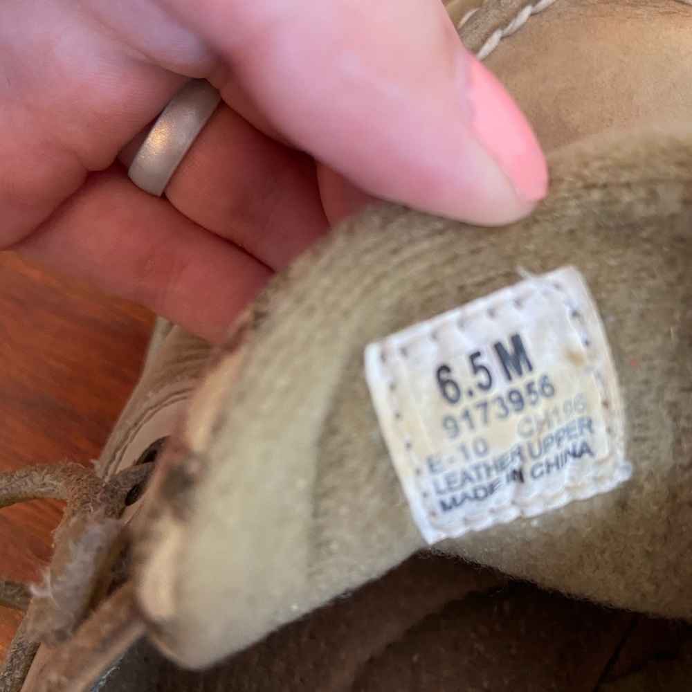 Sperry’s - Picture 4 of 5